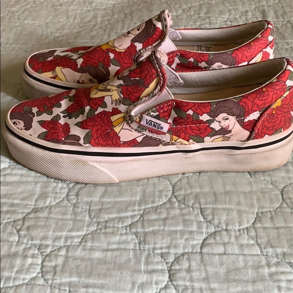 Vans X Disney Collab - Picture 2 of 4
